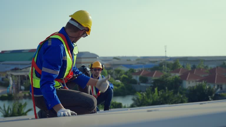 Fast & Reliable Emergency Roof Repairs in Mustang, OK